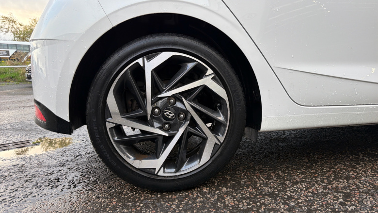 Hyundai i20 1.0T GDi 48V MHD Premium 5dr Petrol Hatchback